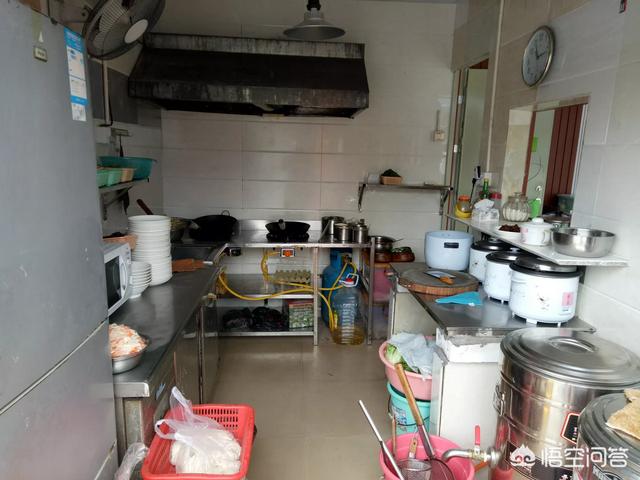 业主群往外踢人违反啥法吗