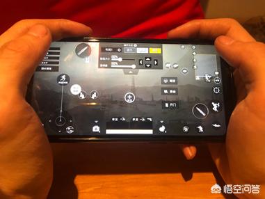 尾行3怎么操作(王者荣耀三指操作怎么定屏比较好？