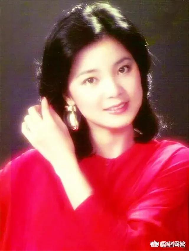 阿黛尔演唱会:你心目中最喜欢的女歌手是谁