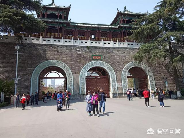你最喜欢哪座城市,是什么原因让你喜欢它？