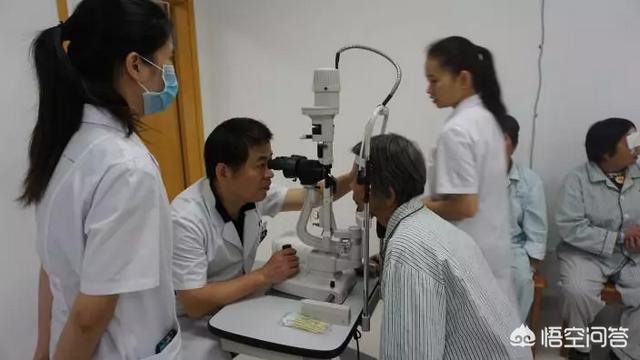 白内障的原因:白内障的原因是什么原因引起的 父母得白内障，子女会得白内障吗？
