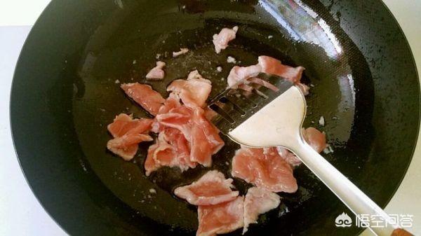 胡萝卜炒肉,做莴笋胡萝卜炒肉需要焯水吗？
