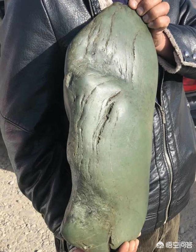 青玉图片大全,怎样挑选和田玉戈壁料才有收藏价值？