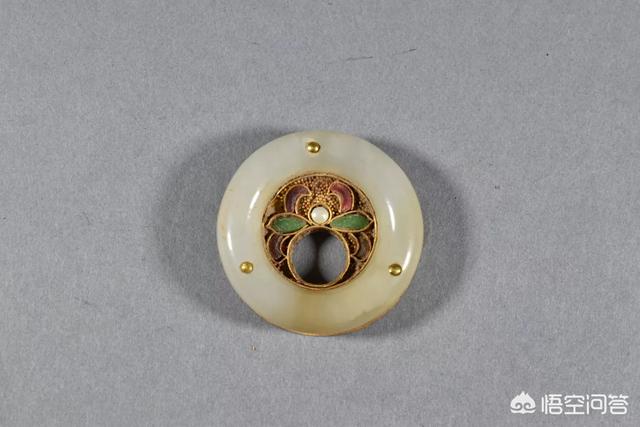 怎么介绍玉的知识,介绍一下关于玉带的知识，谢谢？