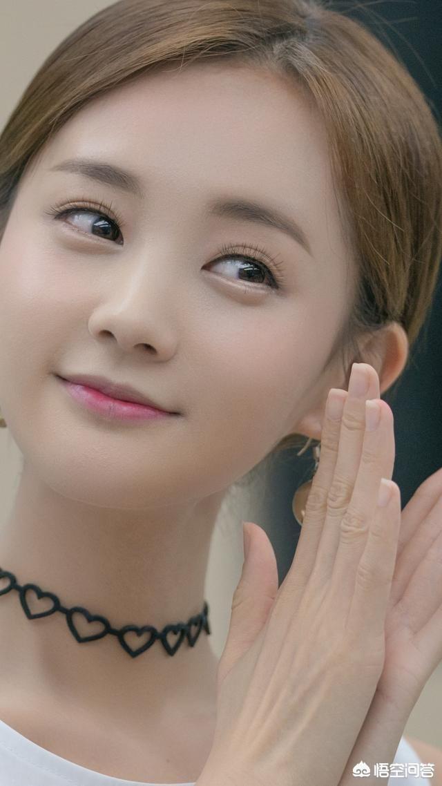 你见过的最美的女人长什么样？