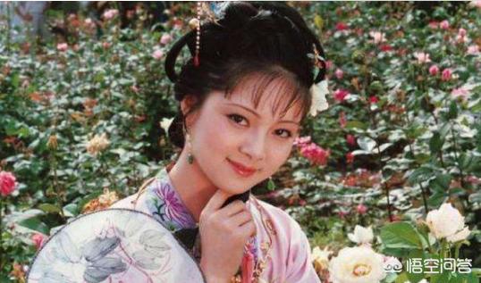 人家半掩门:住我对门的女生天天都半开着门，想去提醒怕她误会，我该怎么办？