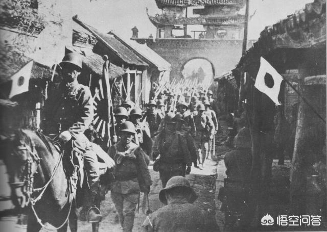 日本投降当天切腹有多少人:二战日本人的洗脑有多可怕，不仅自己人切腹，韩国人为何也中招？