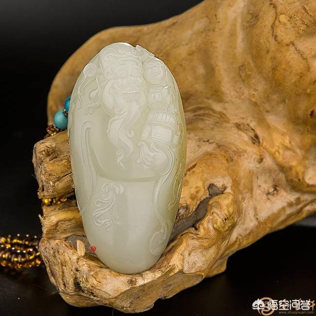 网上哪里可以买到真的玉镯,买玉器哪个网站比较靠谱？