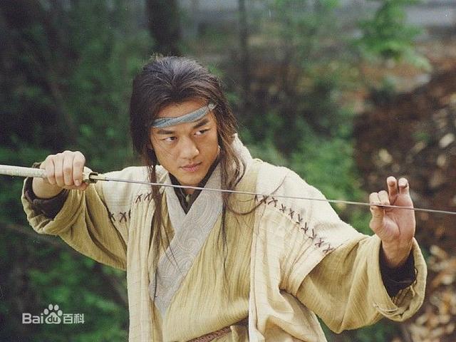 笑傲江湖中风清扬是跟谁学的独孤九剑怎么学到的