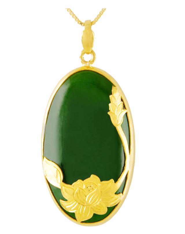 翡翠和玉哪个养人,翡翠手镯如何戴，如何才能更养人？