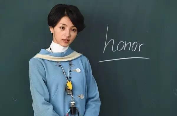 八公犬物语在线观看:狗狗身上有很多蜱虫怎么办？