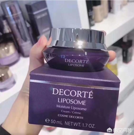 白尾鸢视频:想给妈妈买一款好一点的面霜，有没有高端的面霜品牌推荐？