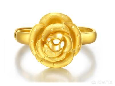 今年最新款黄金手镯,黄金手镯传承系列为什么会这么火呢？