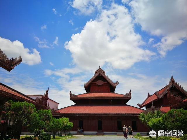 曼德勒农场怎么样:有人说在曼德勒大皇宫中，越走感觉越阴冷，这是为什么？