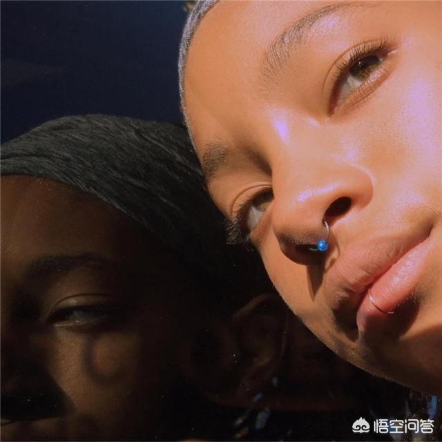 香奈儿总监:哪些明星被香奈儿艺术总监老佛爷宠爱