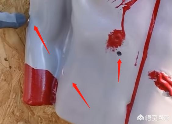 室内打仗视频:现在的战争，普通的墙壁能挡住子弹吗？