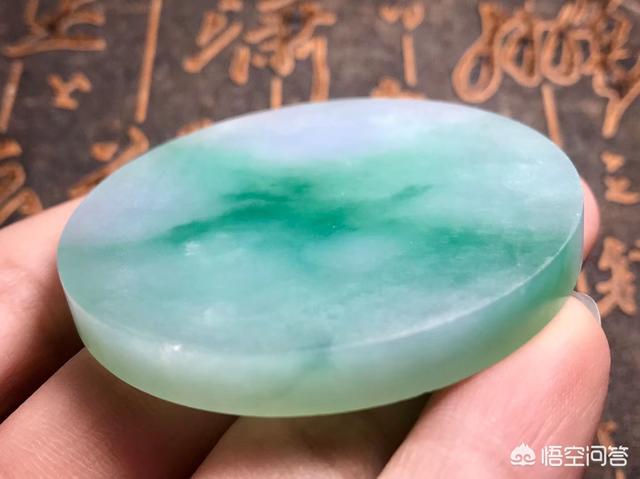 翡翠原石有几种,翡翠原石的类型划分有哪些？