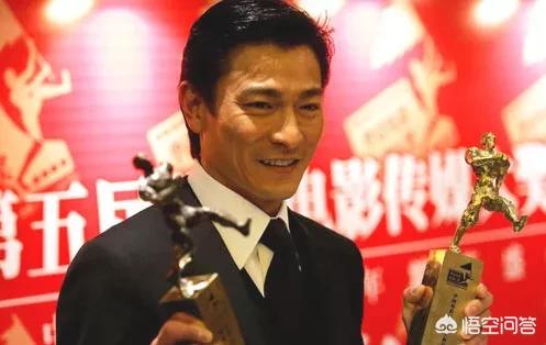 张明敏歌曲:你觉得刘德华和张明敏相比，谁的唱功实力更强？为什么？