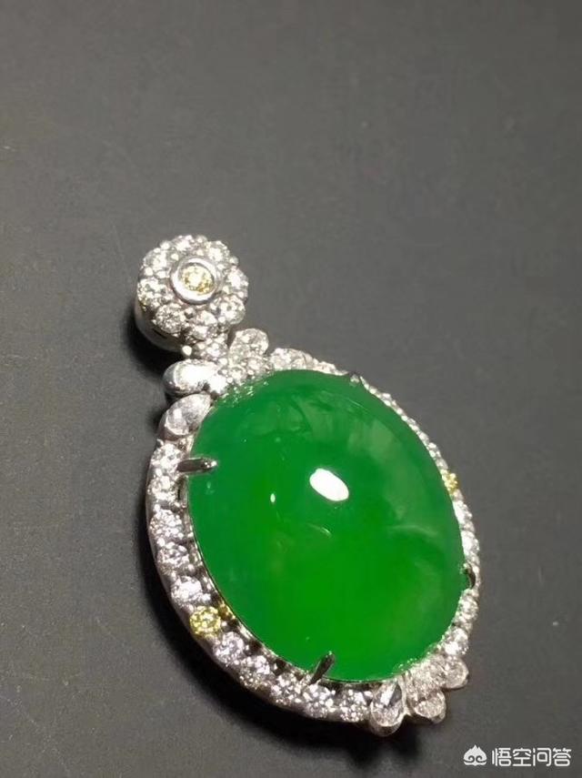 玉石的历史文化,中国喜爱翡翠文化历史有多久了？