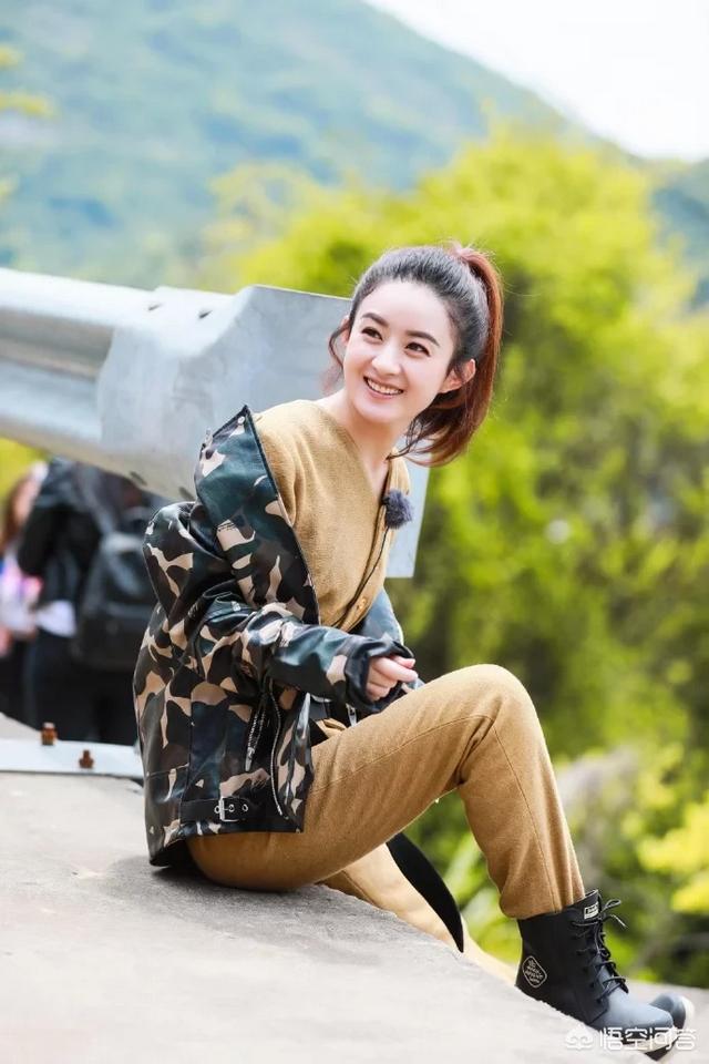 赵丽颖公司:生娃前四天还在官宣新经纪公司，赵丽颖复出是否指日可待？