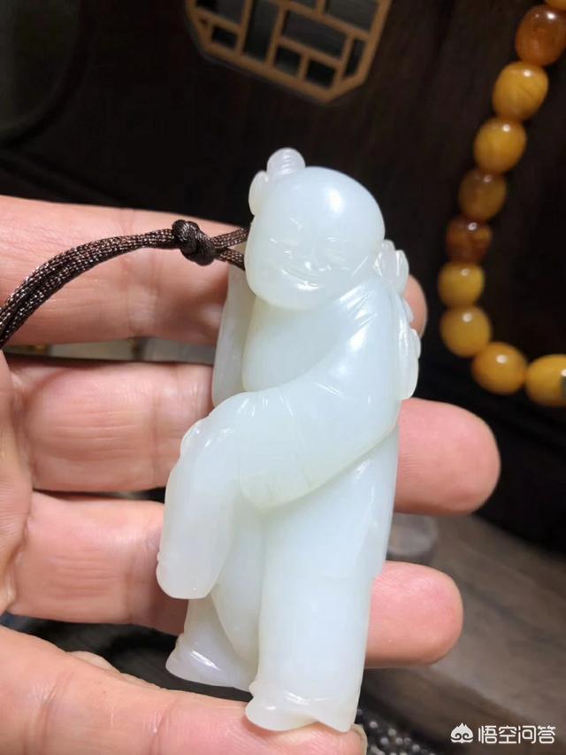 和田玉对人身体有什么好处,你认为戴玉都有什么作用和好处？