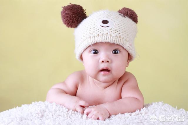 爱笑的孩子都比较聪明吗，七个月的宝宝喜欢笑，喜欢叫为什么呢？