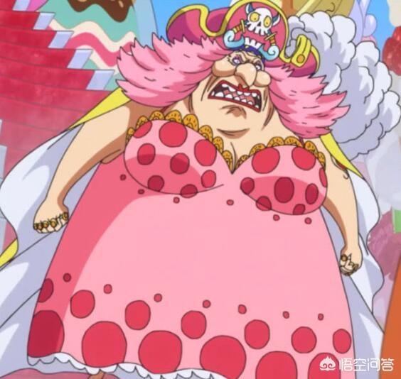 只是尾田的叙述手法比较轻松,但是说实话大妈很多举动简直可怕到令人