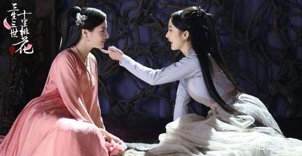 迪丽热巴和古力娜扎:迪丽热巴古力娜扎都红了，同样貌美的新疆小花麦迪娜为何火不起来
