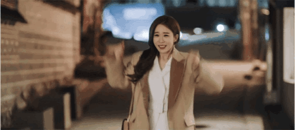 李栋旭浴缸照:“下衣失踪”的时尚照，摄影怎么拍？