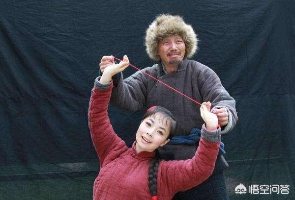 王二妮老公李飞简历:在《星光大道》成名的素人王二妮，现在过的怎样了？