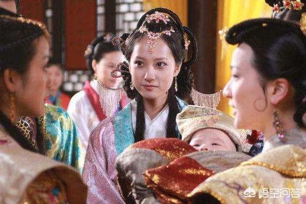 清代后妃:清朝妃嫔们的月俸禄有多少？如果放在现代是什么水平？