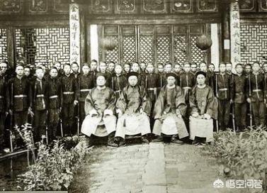 杨森简介:被称为“秀才将军”的吴佩孚，有怎样的传奇人生？