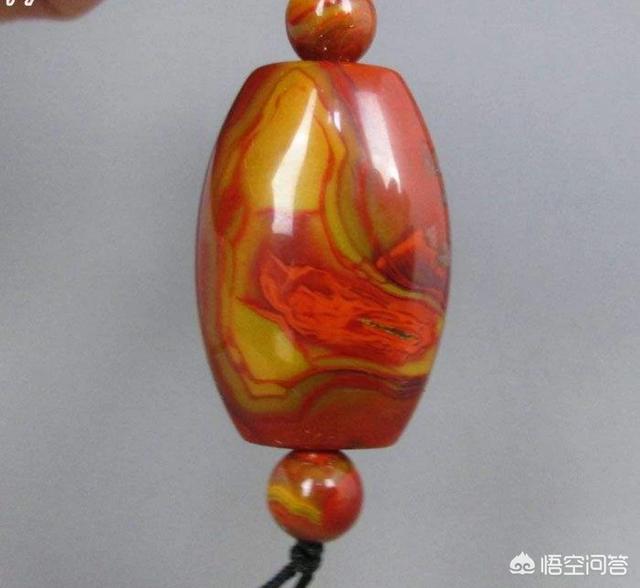 真正的玉石是什么样的,如何鉴定玉的真假和品质的优劣？