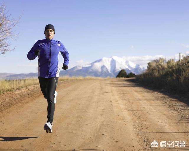 每次慢跑多久为宜，一天跑一万米需要多长时间，跑步一万米对身体有哪些影响