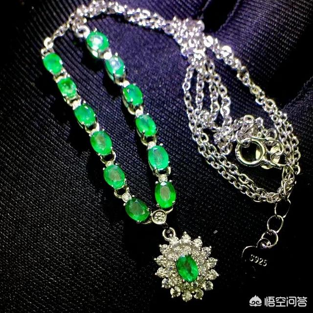 祖母绿原石特征,绿碧玺与祖母绿的区别在哪里？