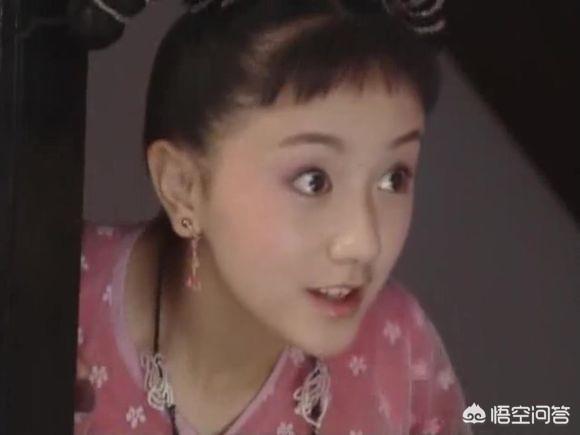 李倩身高:李倩嘴唇上标志性的痣怎么没有了？