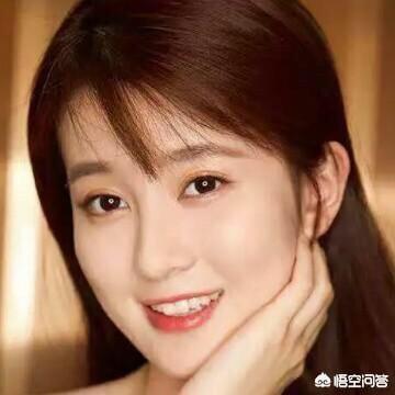 杜若溪整容前照片:你们喜欢整容美女。还是天然美女？