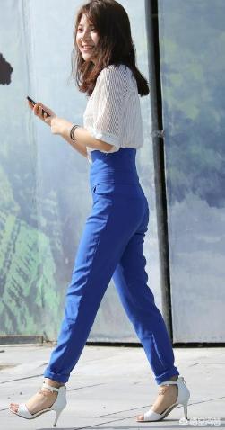 气质女人味的微信昵称:高跟鞋怎样搭配才会更有气质