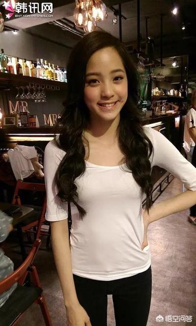 如何看待欧阳娜娜头像被裁剪,修改社交备注表明立场？