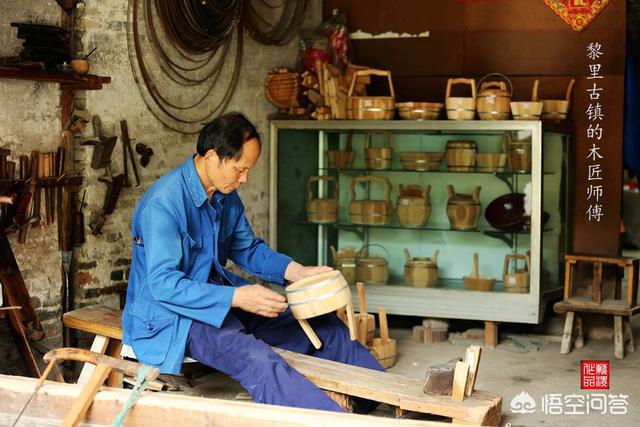 翁丁佤寨明火已扑灭:旅游的时候你会买纪念品么