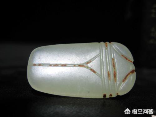 羊脂玉都是白色的吗,羊脂白玉和羊脂玉是同一种东西吗？