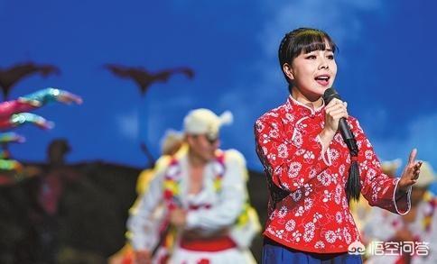 王二妮老公李飞简历:在《星光大道》成名的素人王二妮，现在过的怎样了？
