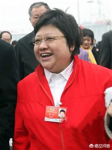 韩红老公是谁图片:你觉得韩红和那英哪位唱功好