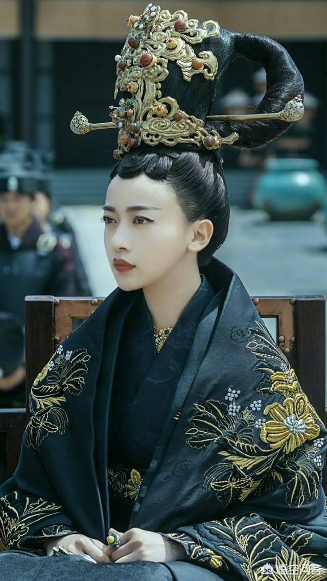 外滩钟声结局:《外滩钟声》已经播出了十六集，为何豆瓣的评分还没有出来？