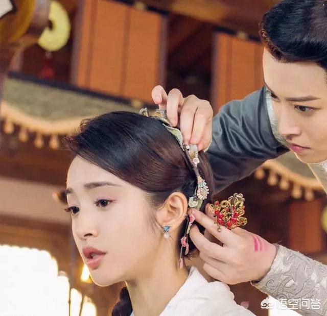 泽尻英龙华图片:有哪些美女明星后来变成了“丑女”？