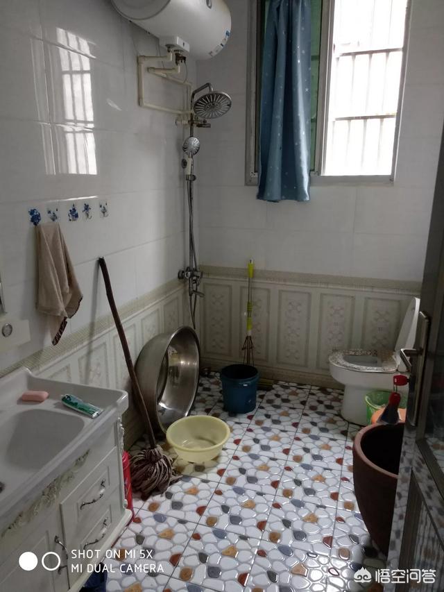 梦见农村老式厕所在农村到底该不该建化粪池