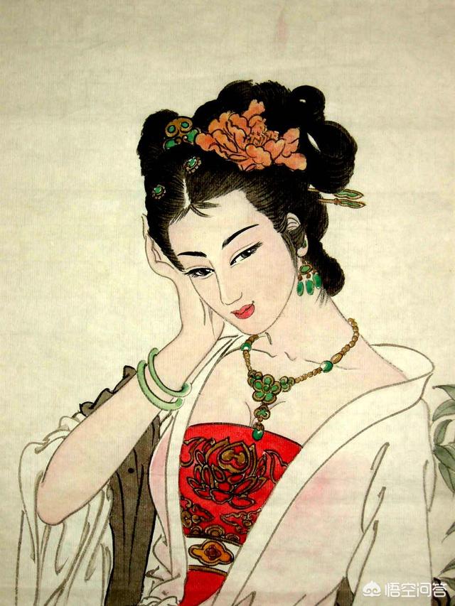 女人适合戴什么玉养人,女性戴翡翠的好处有哪些？