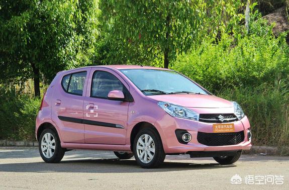 头条问答 对于刚拿驾照 钱不多的人来说 你觉得是买二手车好 还是买5万以下的低配新车好 为什么 374个回答