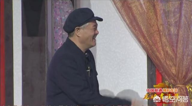 宋小宝吃面2:宋小宝小品《吃面》里面的炒面换汤面的逻辑原型是什么？