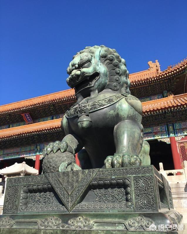 伯劳鸟架子图片下载:古建筑上一排小动物和各种脊兽，都是什么？用来做什么的？ 伯劳鸟架子图片